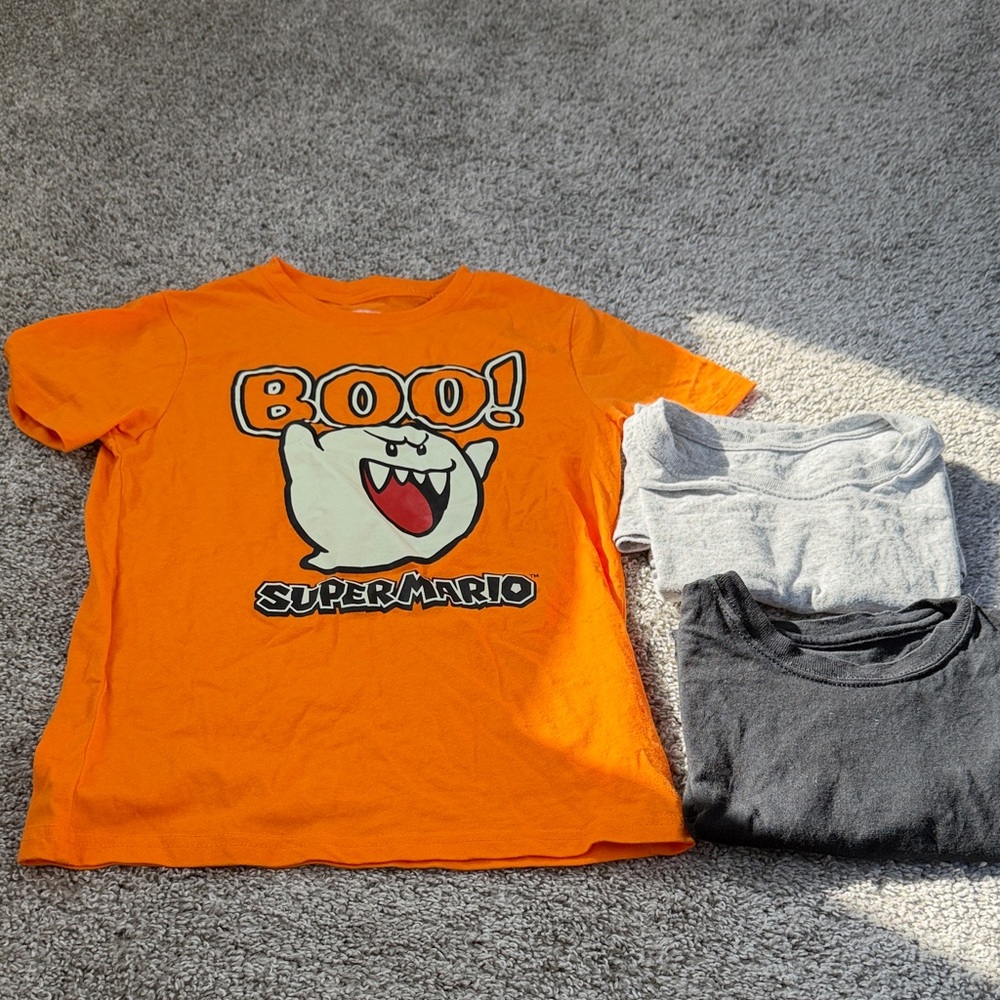 T-shirt Bundle Super Mario Boo Graphic Orange/Black Tee/ Gray Tee